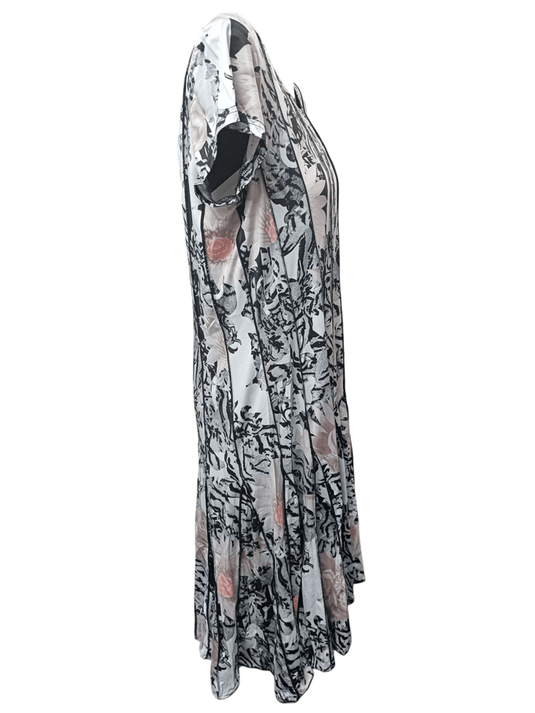 Tango Mango Womens Pleated Cap Sleeve Dress - Greyscale Floral