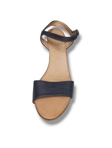 Bueno Womens Guru