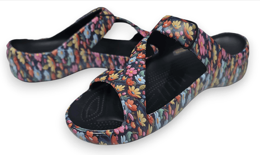 Dawgs Womens Z Sandals - Field Flowers