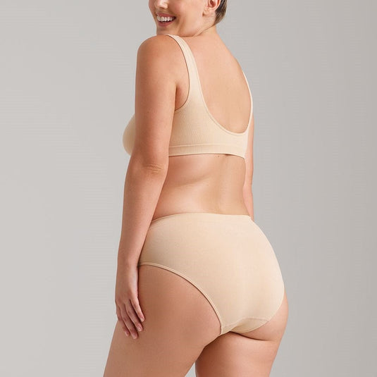 Ambra Curvesque Anti Chafing Short