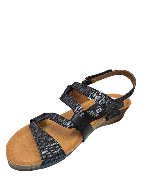 Zeta Womens Osina Sandals