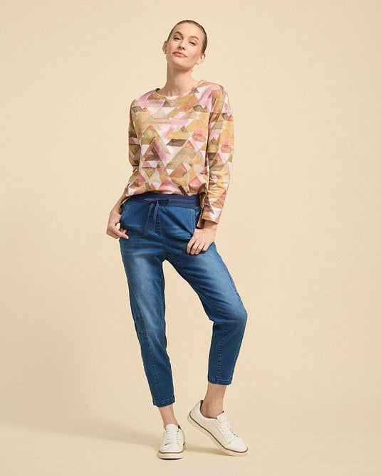 Yarra Trail Womens Pyramid Print Tee