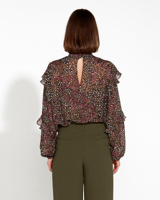 Fate & Becker Womens Untamed Ruffle Blouse