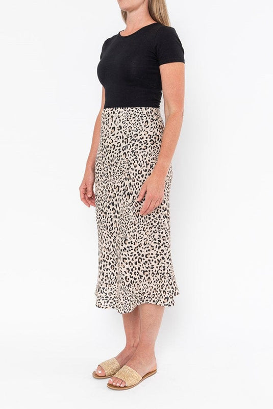 Jump Womens Animal Spot Skirt