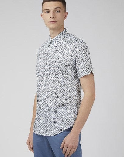 Ben Sherman Mens GEO Print Short Sleeve Shirt