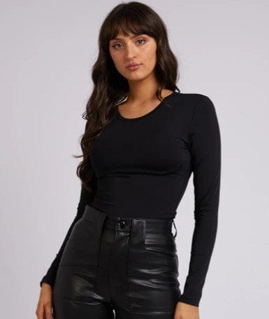 Allabouteve Womens Staple L/S Top