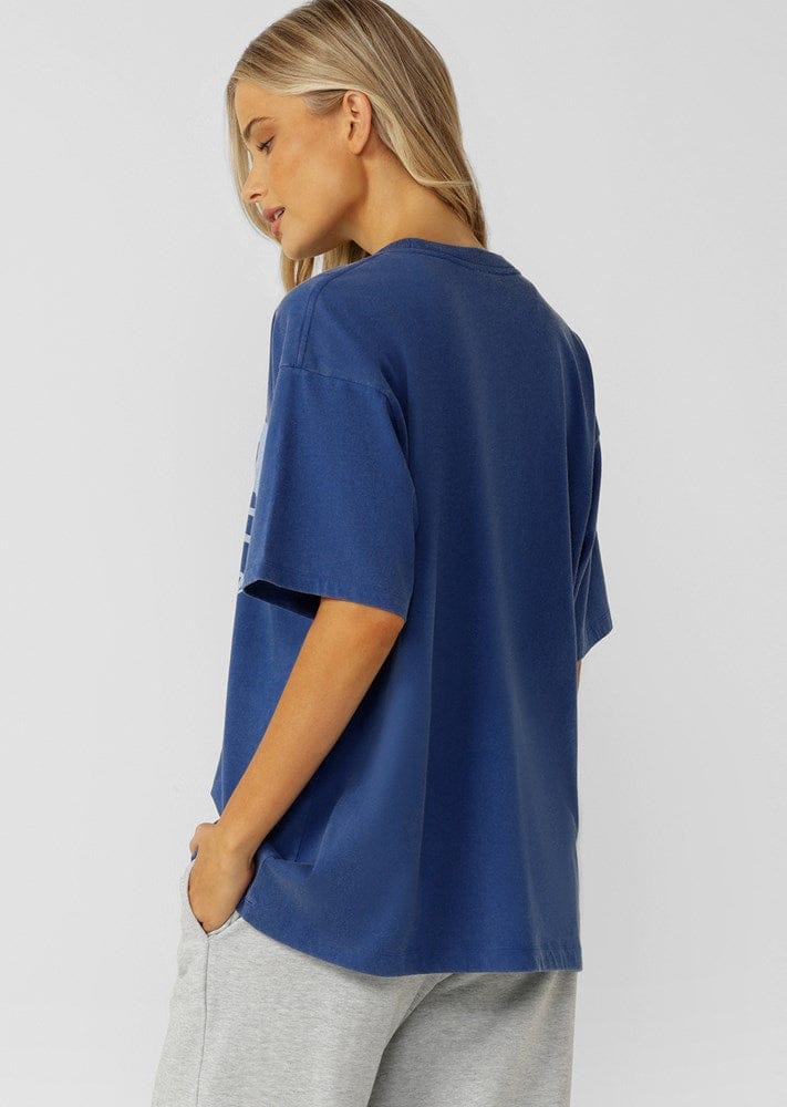 Load image into Gallery viewer, Lorna Jane Womens Comeback Washed Boyfriend T-Shirt
