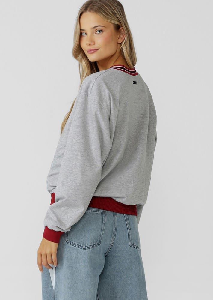 Load image into Gallery viewer, Lorna Jane Home Run V Neck Popover
