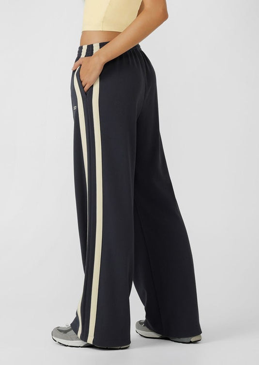 Lorna Jane Throwback Pants