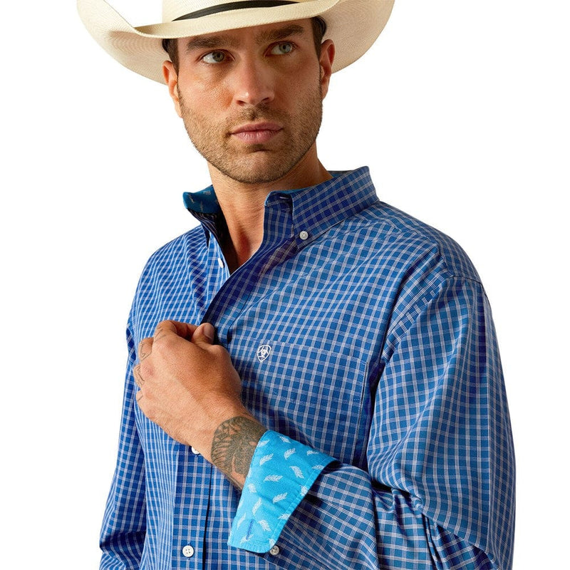Load image into Gallery viewer, Ariat Mens Wrinkle Free Blair Fitted Long Sleeve Shirt
