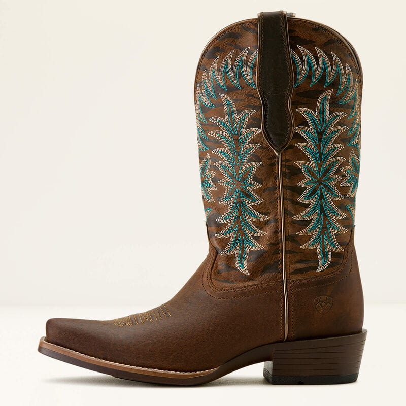 Load image into Gallery viewer, Ariat Womens Beaumont K Toe Western Boot
