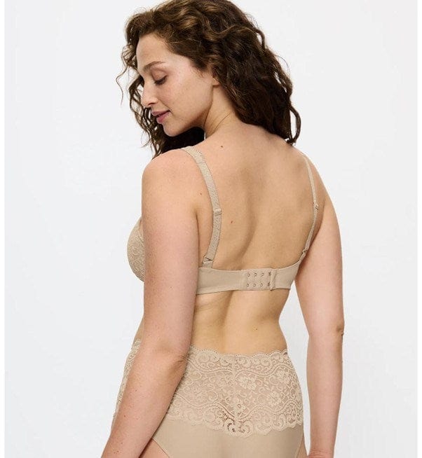Load image into Gallery viewer, Triumph Amourette Padded Underwired Bra
