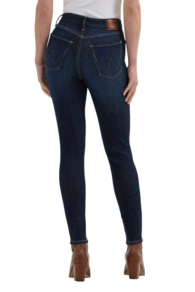 Load image into Gallery viewer, Wrangler Womens Bespoke High Rise Skinny Jean

