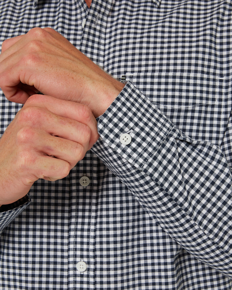 Load image into Gallery viewer, Pilbara Mens Long Sleeve Gingham Shirt - Navy/White
