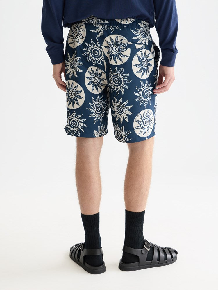 Load image into Gallery viewer, Scotch &amp; Soda Mens Suns Captains Printed Long Leg Swim Shorts
