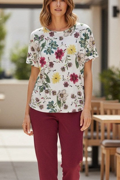Load image into Gallery viewer, Equinox Womens Lily Print Short Sleeve Top
