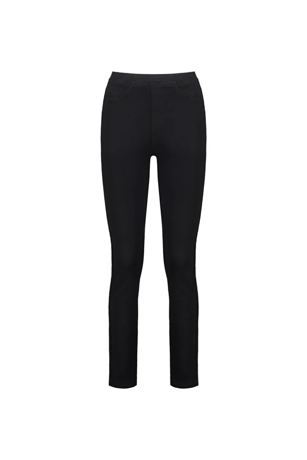 Load image into Gallery viewer, Vassali Bay Knit Pull On - Black
