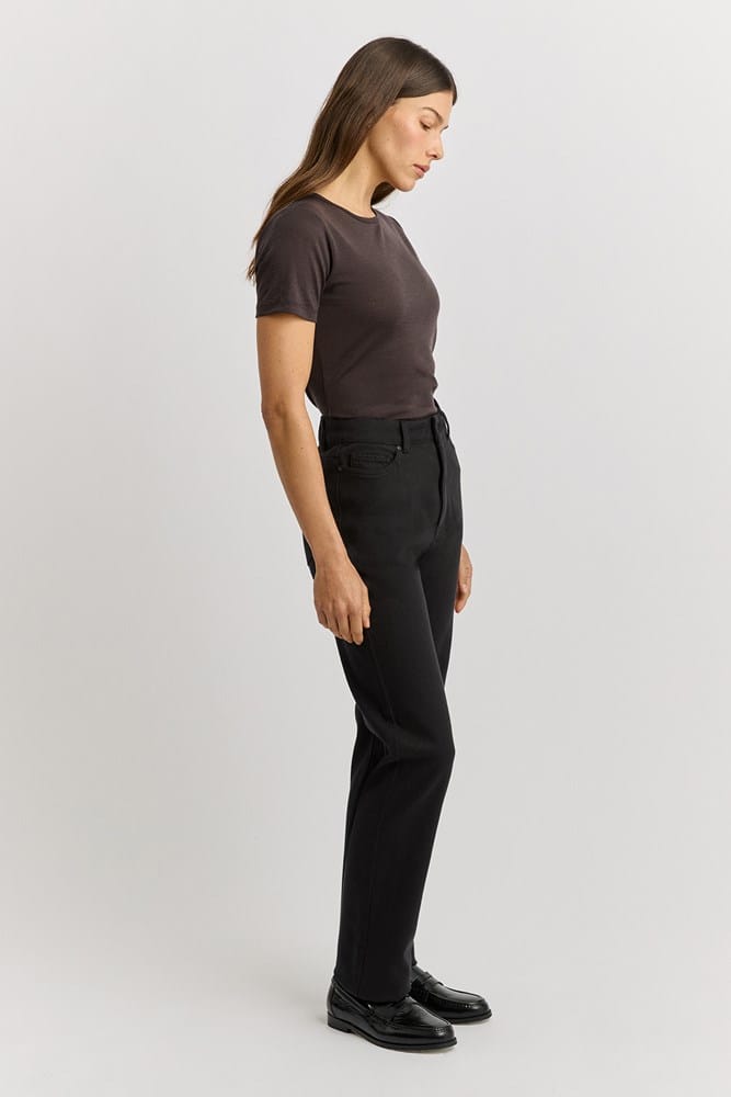 Load image into Gallery viewer, Toorallie Womens Straight Leg Merino-Denim Jean - Black
