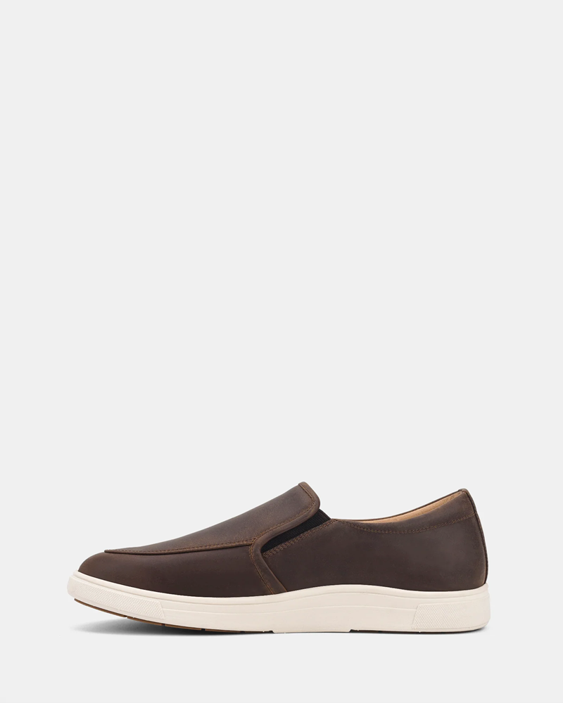 Load image into Gallery viewer, Hush Puppies Mens Geo Slip On Shoes

