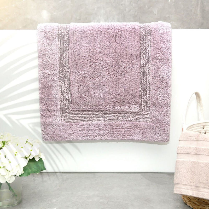 Load image into Gallery viewer, Renee Taylor Soho Cotton Reversible Bath Mat
