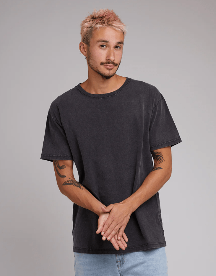 Load image into Gallery viewer, Silent Theory Mens Classic Tee Vintage Black
