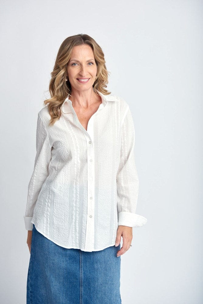 Load image into Gallery viewer, Goondiwindi Cotton Womens Casual White Embossed Stripe Shirt
