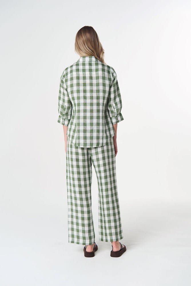 Load image into Gallery viewer, Goondiwindi Cotton 3/4 Sleeve Linen Shirt - Cedar Green Check
