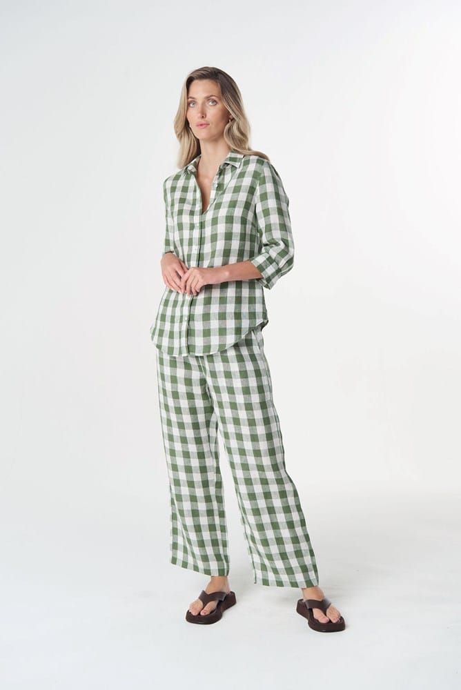 Load image into Gallery viewer, Goondiwindi Cotton 3/4 Sleeve Linen Shirt - Cedar Green Check
