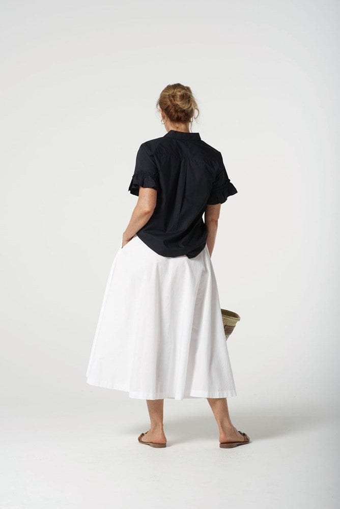 Load image into Gallery viewer, Goondiwindi Cotton Womens Ruffle Sleeve Shirt
