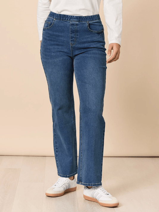 Threadz Womens Everyday Straight Leg Jean