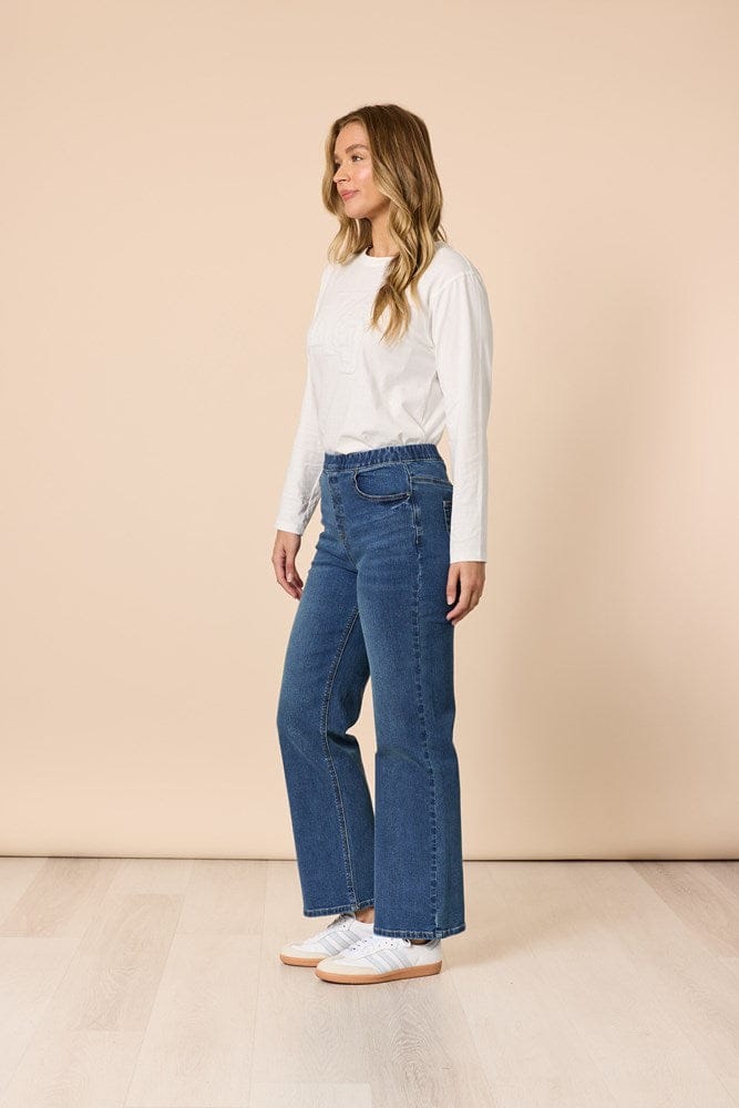 Load image into Gallery viewer, Threadz Womens Everyday Straight Leg Jean
