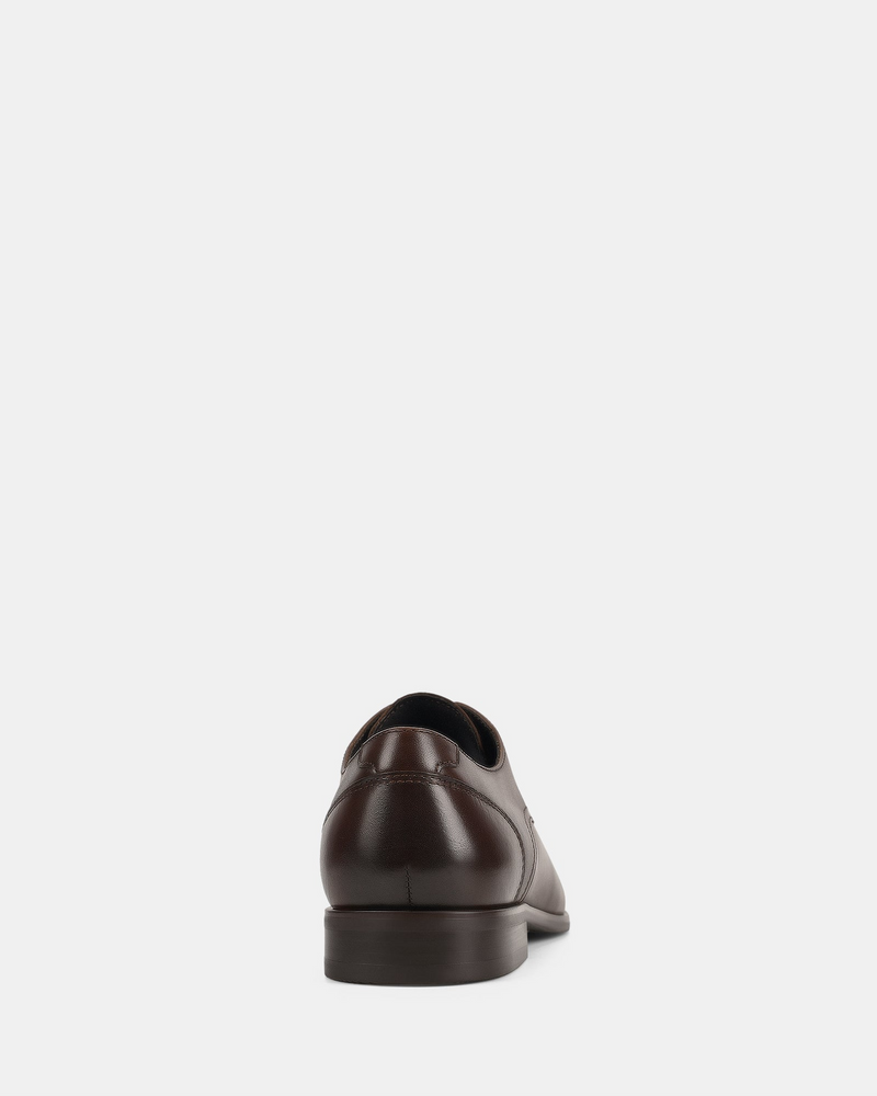 Load image into Gallery viewer, Julius Marlow Alto Shoes - Brown
