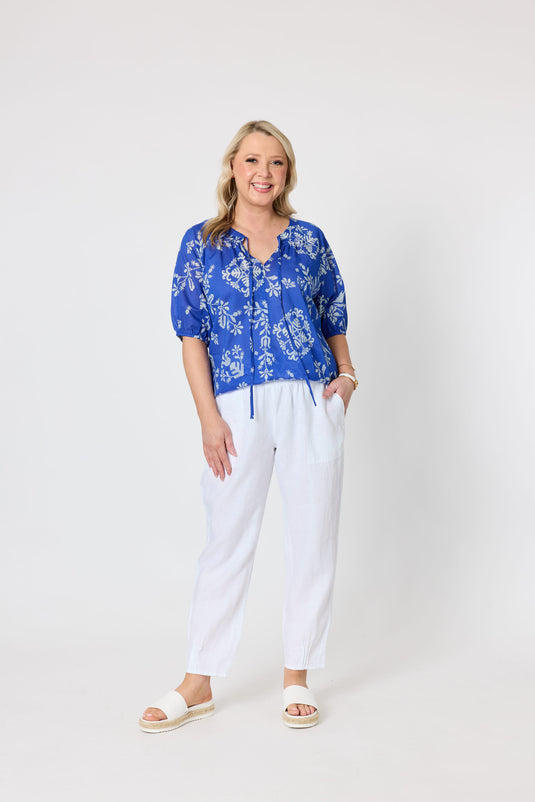 Gordon Smiths Womens Azure Garden Floral Print Top - Azure White