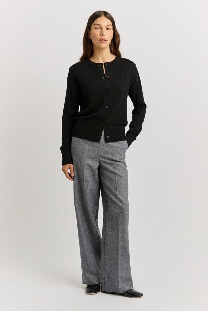 Load image into Gallery viewer, Toorallie Womens Fine Knit Cardigan
