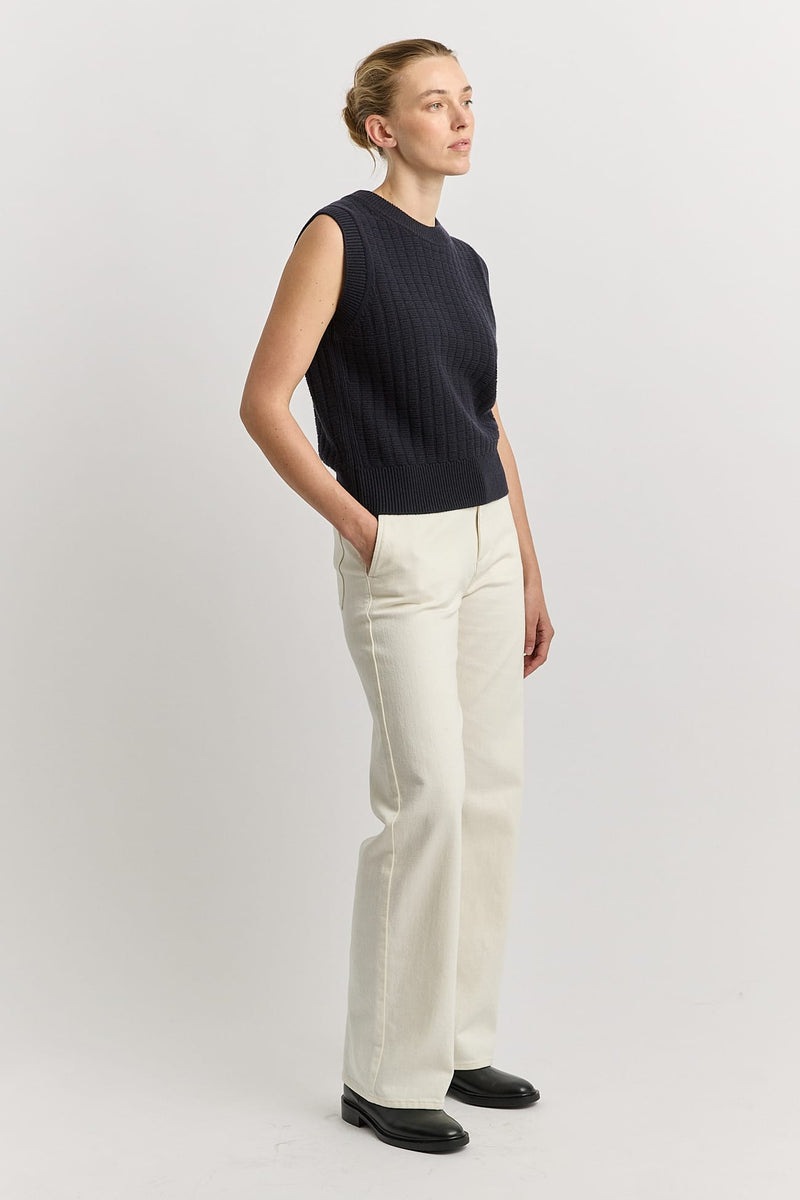 Load image into Gallery viewer, Toorallie Womens Grid Knit Vest - French Navy

