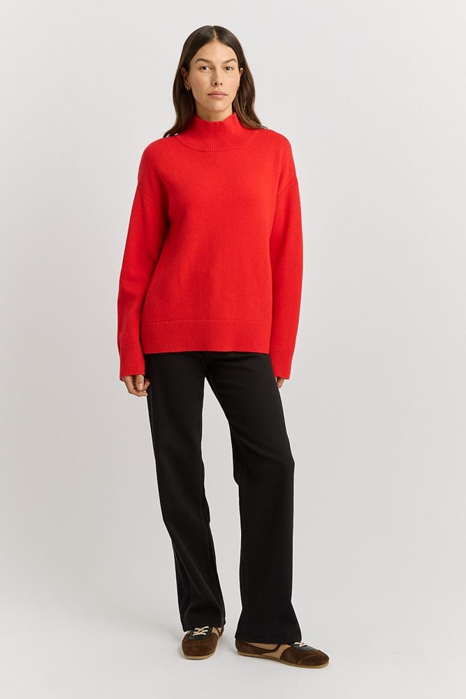 Load image into Gallery viewer, Toorallie Womens Split Neck Funnel - Poppy

