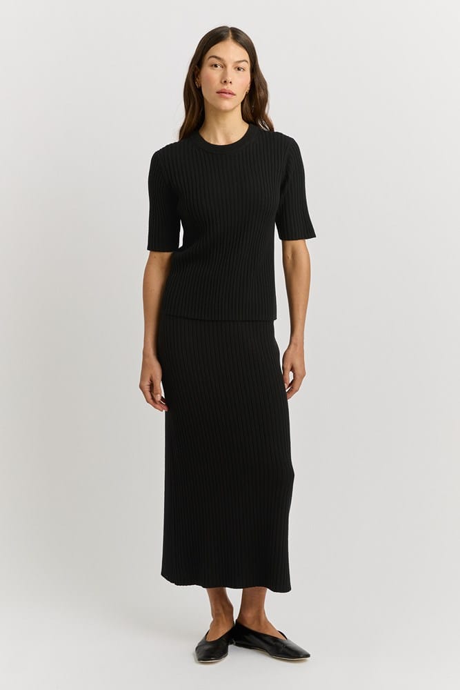 Load image into Gallery viewer, Toorallie Womens Rib Knit Top - Black
