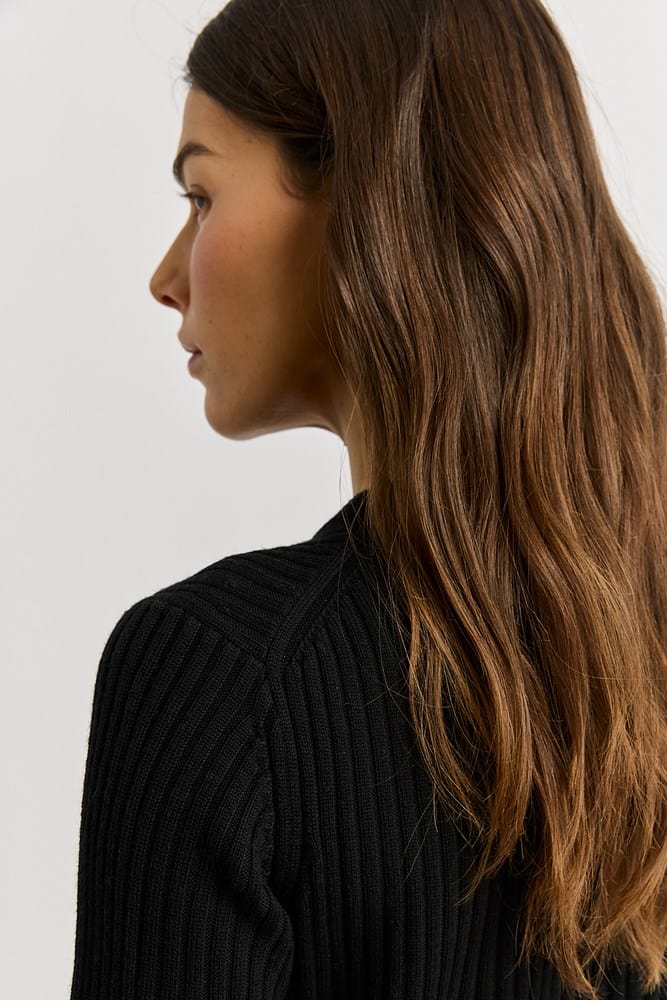 Load image into Gallery viewer, Toorallie Womens Rib Knit Top - Black
