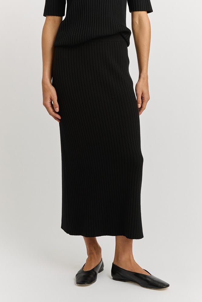 Load image into Gallery viewer, Toorallie Womens Rib Knit Skirt - Black
