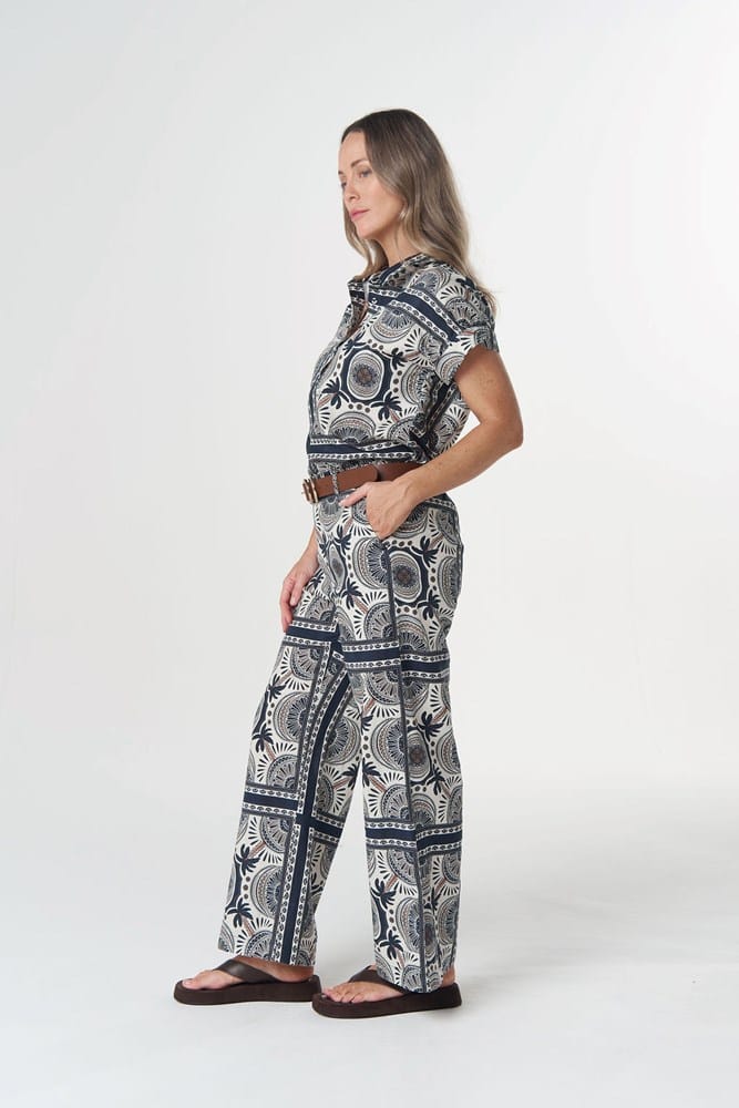 Load image into Gallery viewer, Goondiwindi Cotton Easy Linen Cotton Pant - Desert Palm Print
