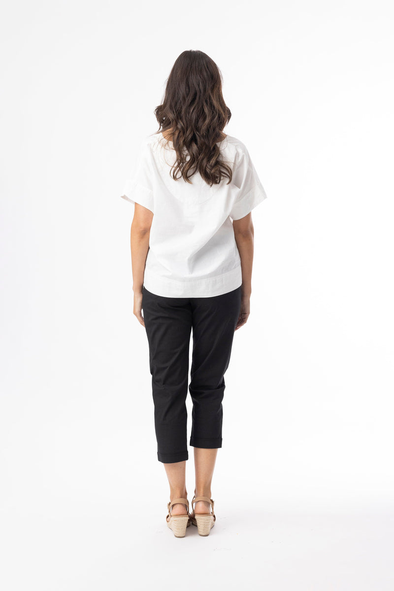 Load image into Gallery viewer, Orientique Womens Bangalene Pant Capri - Black
