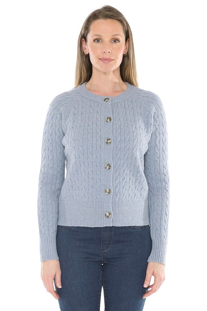 Load image into Gallery viewer, Jump Womens Cable Cardigan
