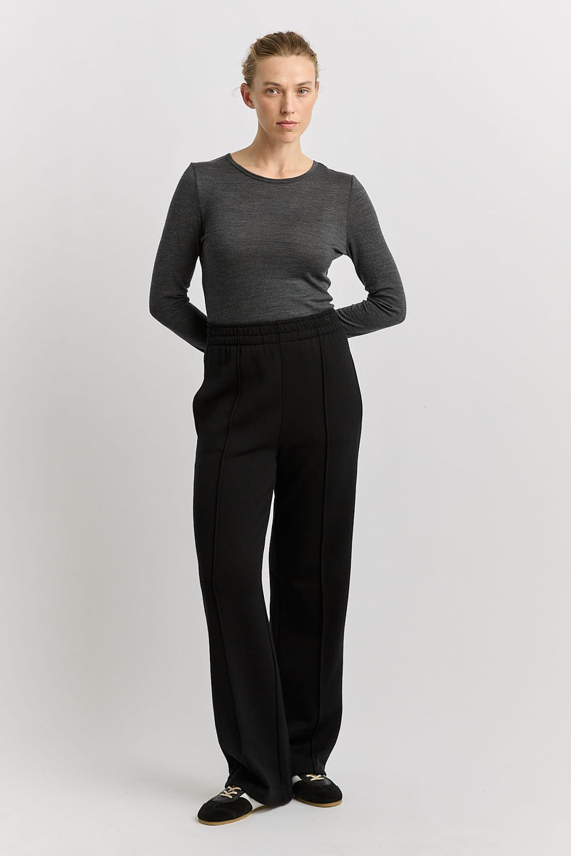Load image into Gallery viewer, Toorallie Womens Lounge Pant - Black
