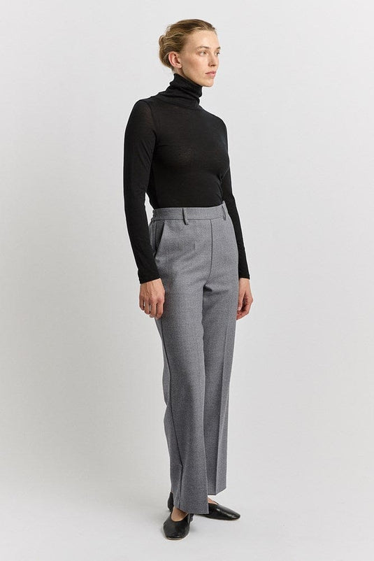 Toorallie Womens Turtle Neck Merino Top