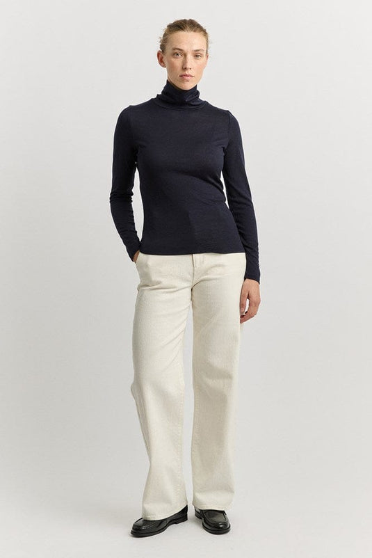Toorallie Womens Turtle Neck Merino Top