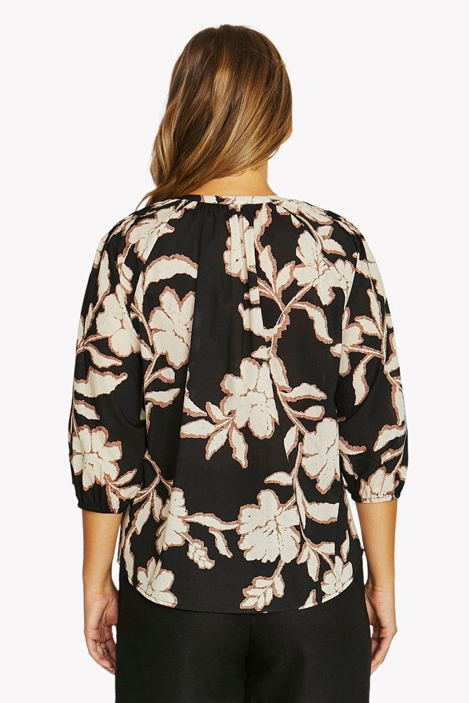 Load image into Gallery viewer, Jump Womens Flower Trio Top
