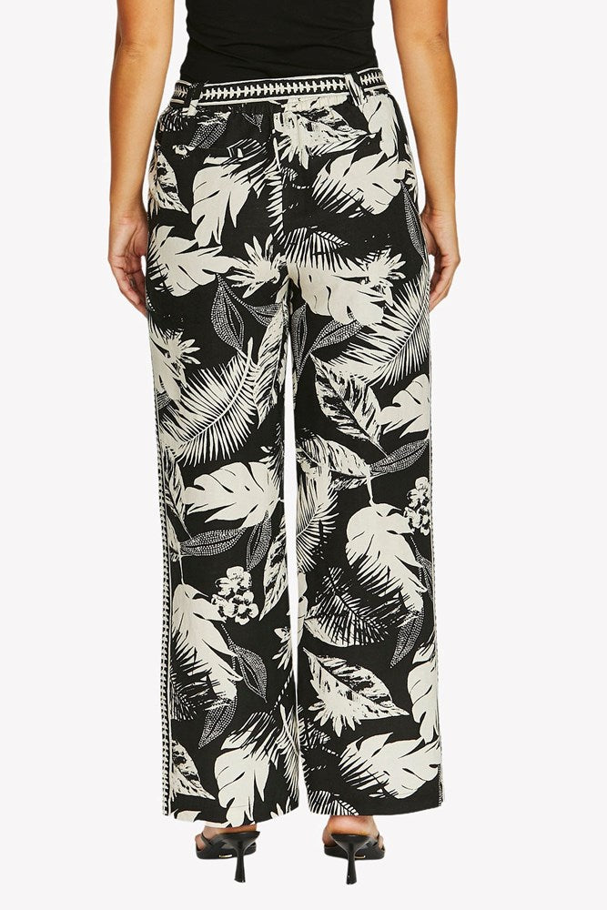 Load image into Gallery viewer, Jump Womens Palm Island Printed Pants
