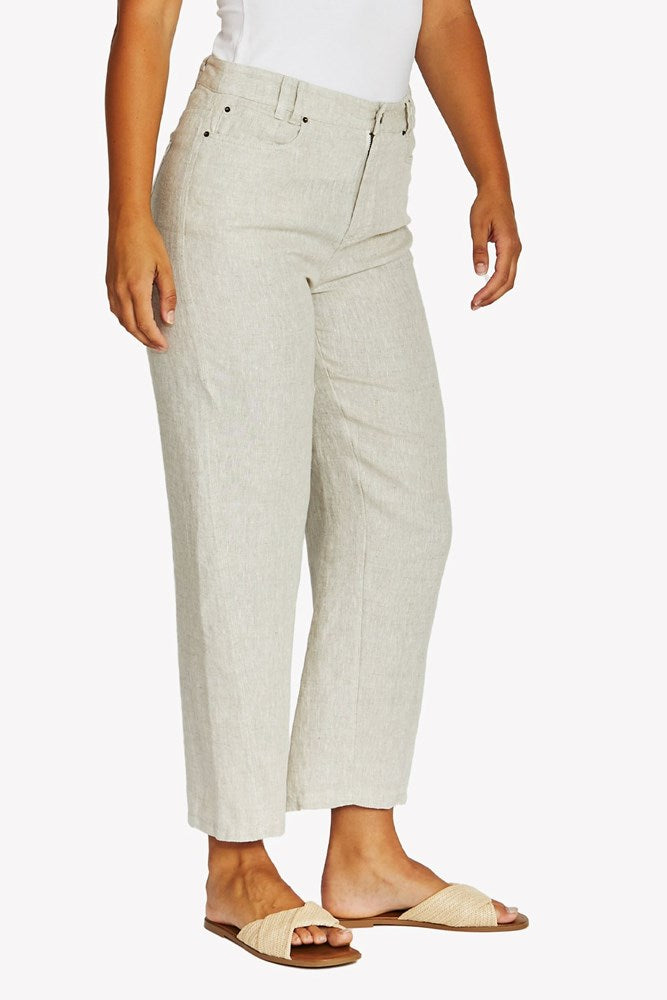 Load image into Gallery viewer, Jump Womens Barrel Leg Linen Jean
