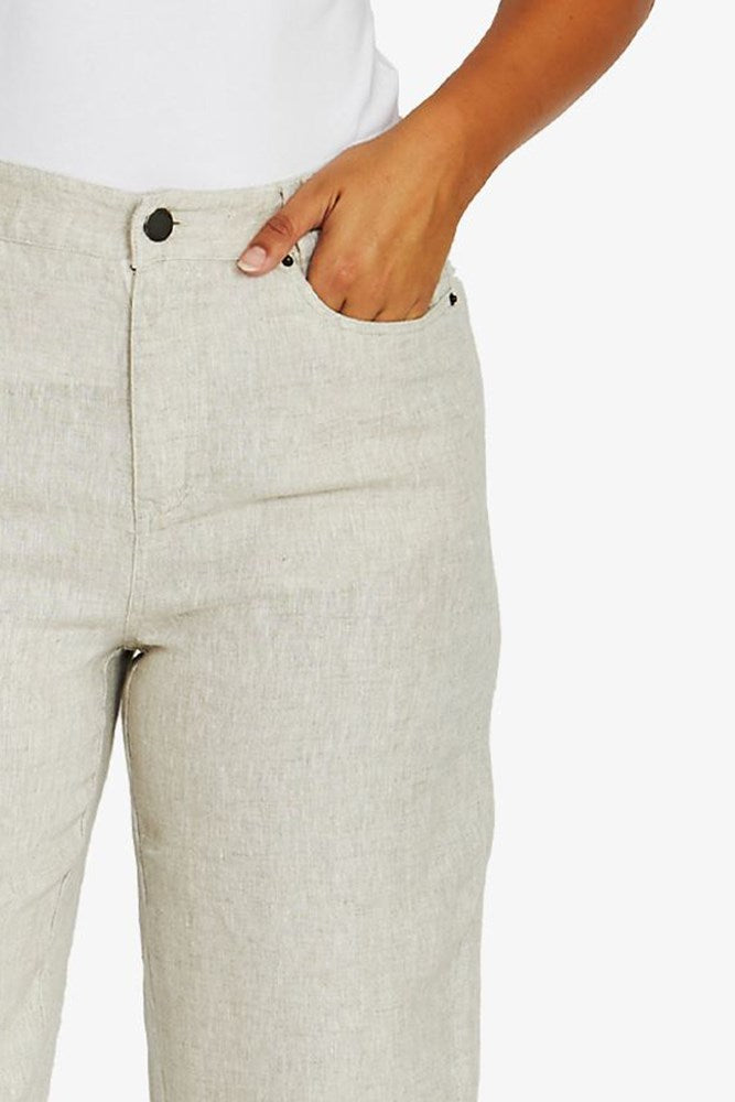 Load image into Gallery viewer, Jump Womens Barrel Leg Linen Jean
