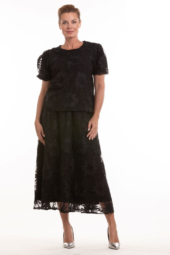 Load image into Gallery viewer, Kleio Womens Black Applique Floral Top
